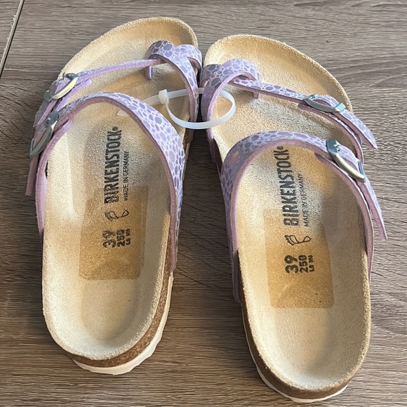 Birkenstocks. New without tags - Picture 2 of 6